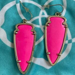 Kendra Scott Skylar Earrings- Hot Pink